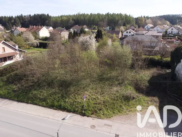Terrain 1376 m²