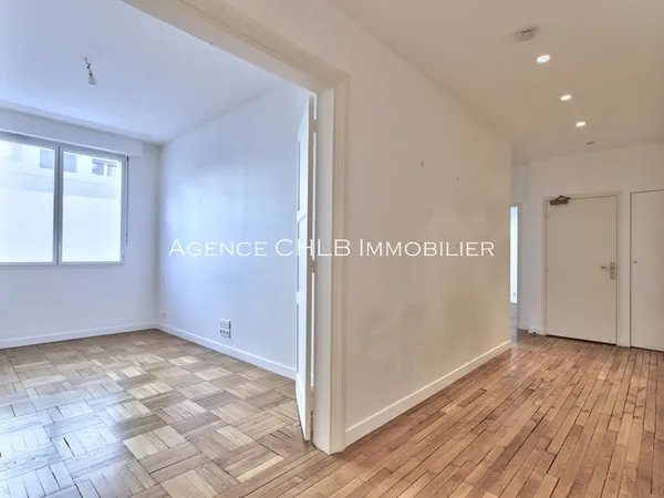 RANELAGH - APPARTEMENT DE 3 PIECES - RDC - 70m2