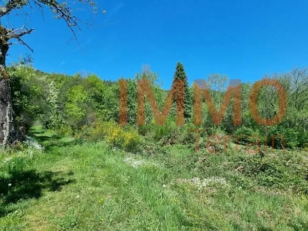 Terrain constructible