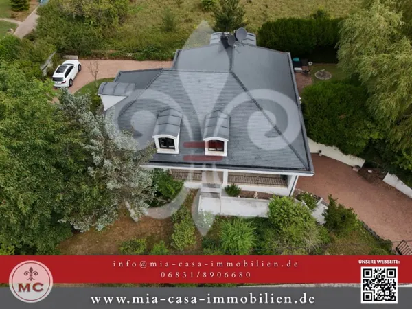 Maison 9 pièces 352 m²
