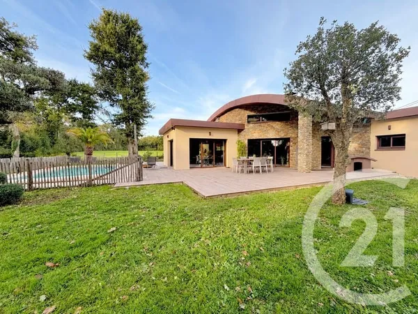Maison 6 pièces 170 m²