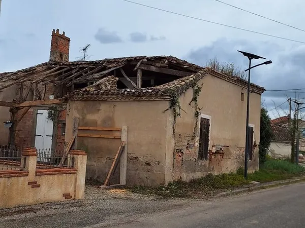 Maison à restaurer Sauveterre St Denis 47