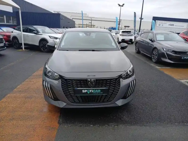Peugeot 208 puretech 100 s&amp;s bvm6 — photo 2