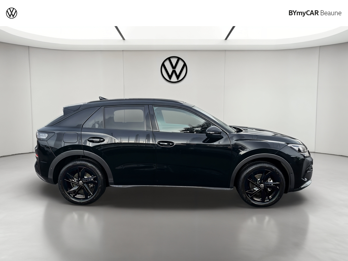 Volkswagen T-Roc 1.5 eTSI EVO2 Hybrid 150 ch DSG7 — photo 6
