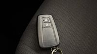 Toyota C-Hr 122h Edition 2WD E-CVT RC18 — photo 16
