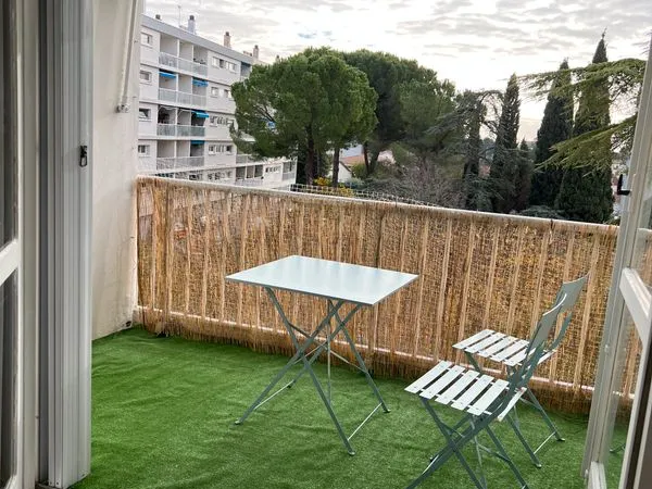 Proche hôpitaux, facultés, MBS, St Eloi, Richter, IFSI, centre ville, sup agro