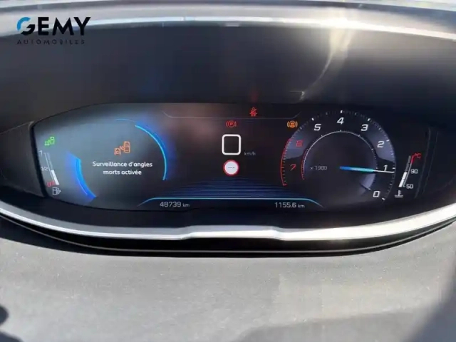 Peugeot 3008 1.2 puretech 130ch s&amp;s bvm6 — photo 18
