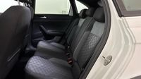 Volkswagen Taigo 1.0 TSI 110ch R-Line DSG7 — photo 13