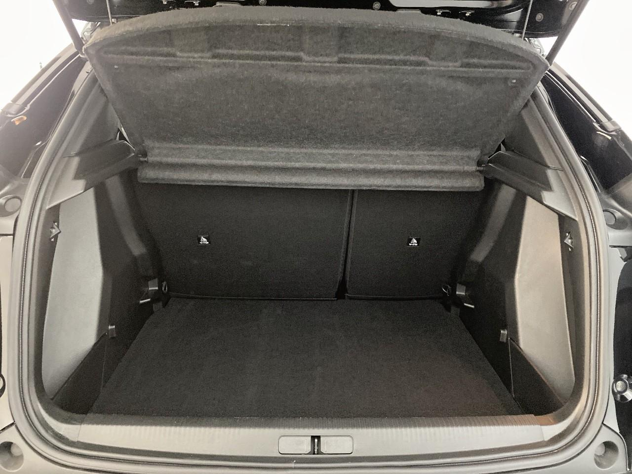 Peugeot 2008 hybrid 145 ch e-dcs6 allure — photo 6
