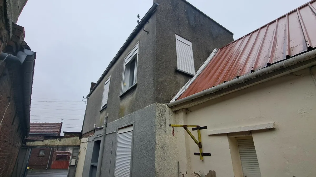 Photo 2