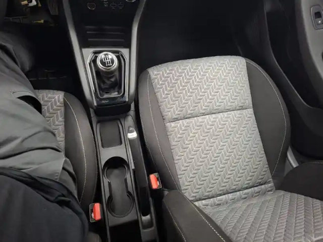 Renault Clio tce 100 gpl — photo 43