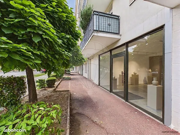 Local commercial 116 m²
