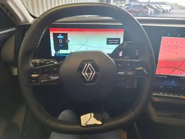 Renault Megane e-tech ev60 130ch super charge — photo 35