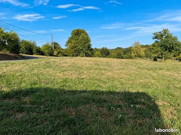 Terrain constructible 1150 m2- Vicq-sur-Breuilh