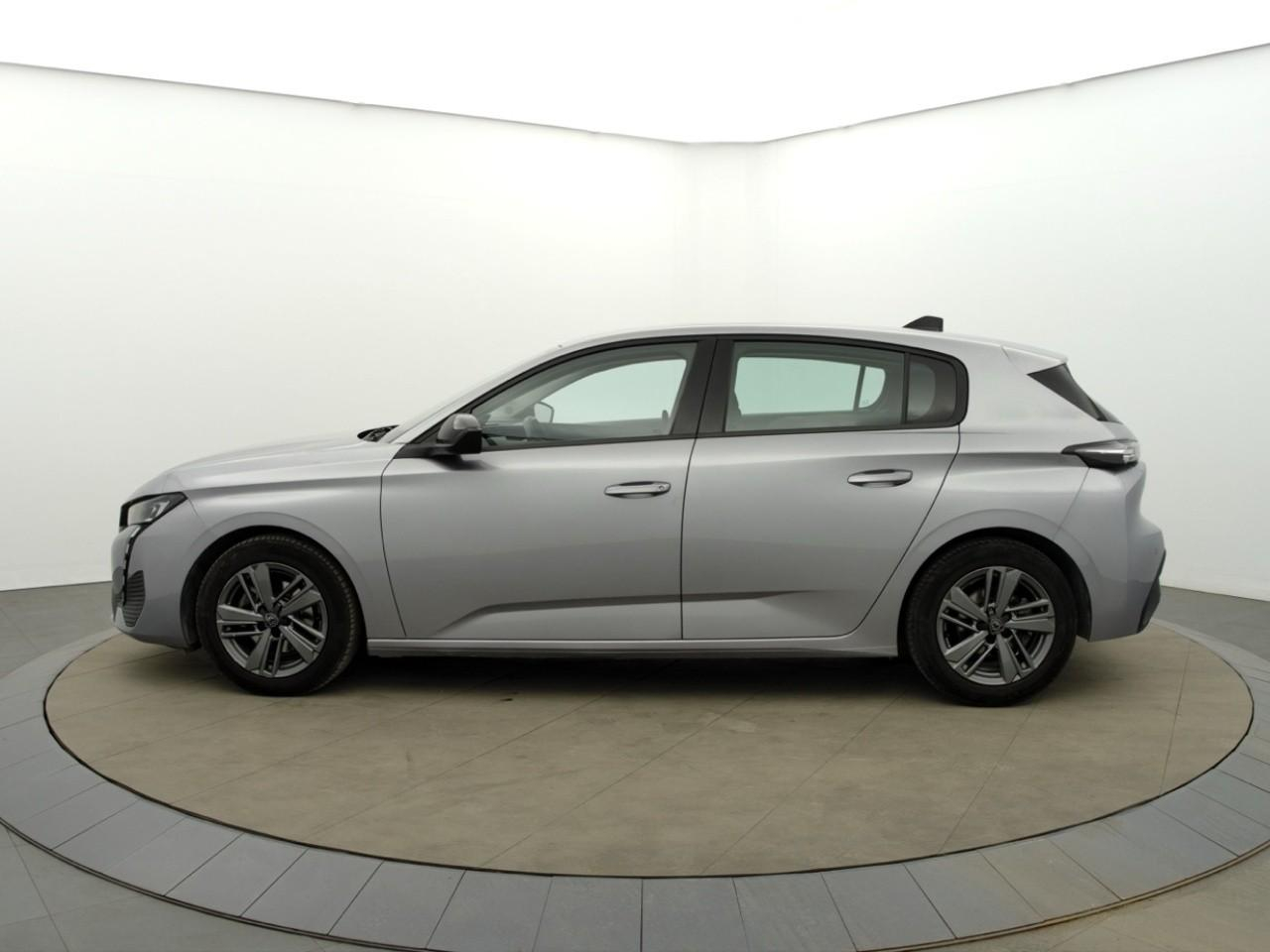 Peugeot 308 puretech 130ch s&s eat8 active pack — photo 2