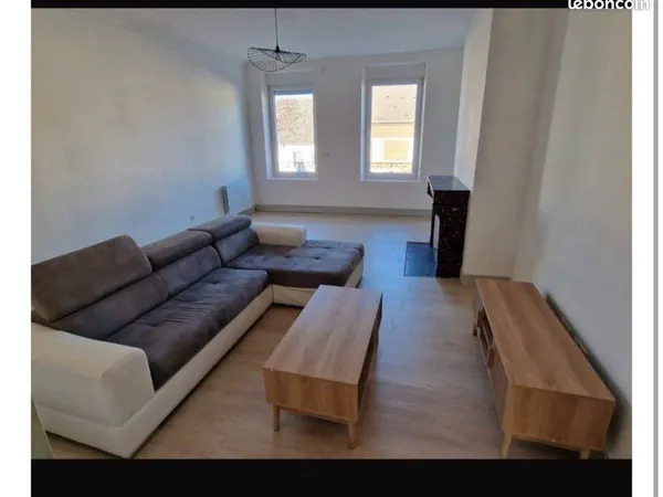 Immeuble de rapport avec habitation