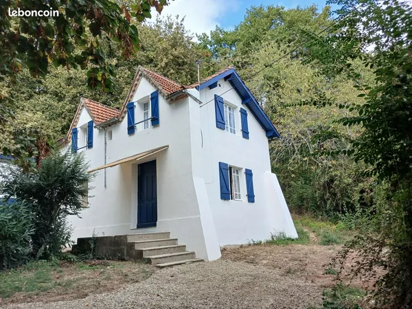 Petite maison a louer pour 3 mois
