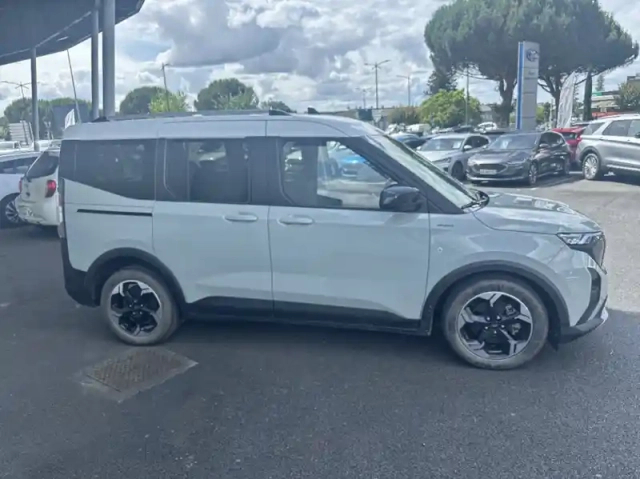Ford Tourneo courier 136ch 46kwh active — photo 26