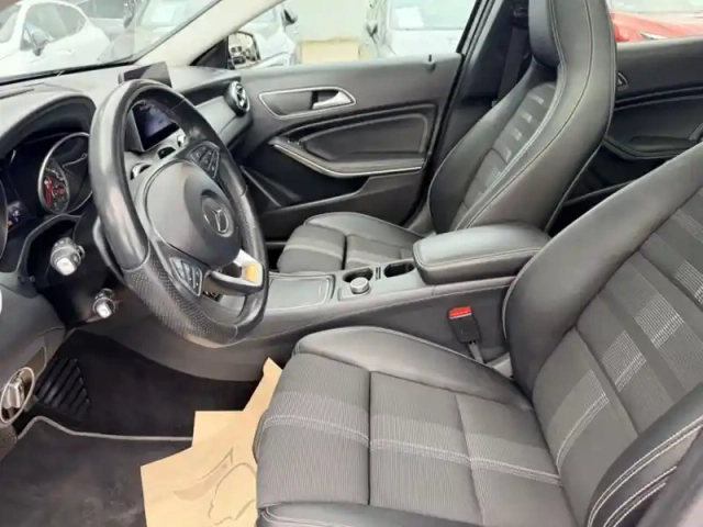 Mercedes Gla 200 d 4matic sensation — photo 17