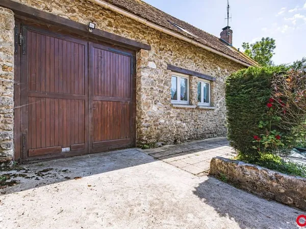 Maison 3 pièces 180 m²