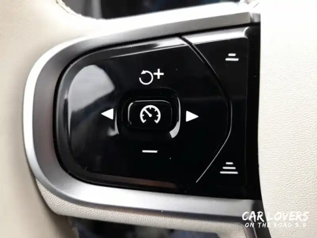 Volvo Xc90 t8 awd hybride rechargeable 455 ch geartronic 8 7pl — photo 19