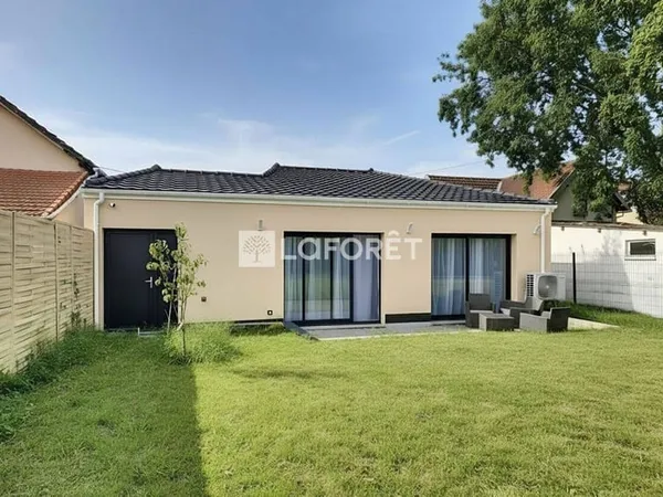 Maison de plain-pied 4 pièces 102 m²
