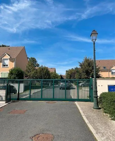Parking Extérieurs