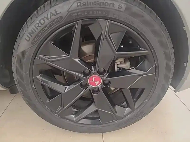 Ds Ds 4 hybride e-tense 225 eat8 — photo 13