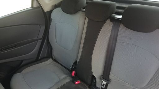 Renault Captur 1.5 dCi 110 - Intens – 2016 – 104892 km – Diesel – Boîte Manuelle — photo 17