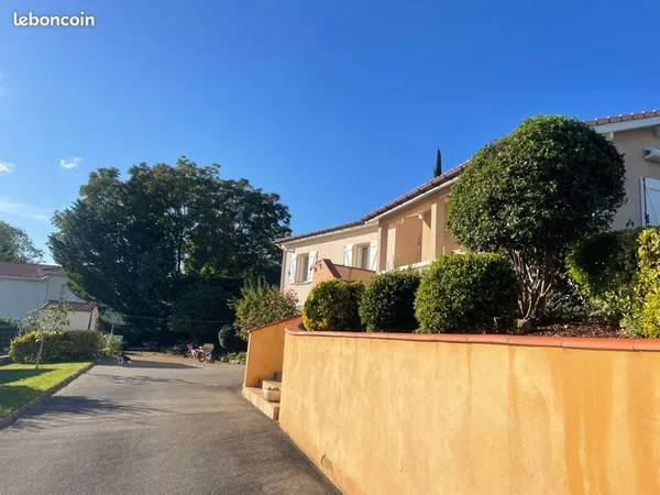 Maison traditionnelle rénovée, 5 pièces 125 m²