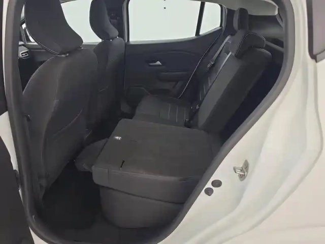 Dacia Sandero sce 65 — photo 137