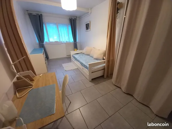 Vends appartement proche gare de Tours