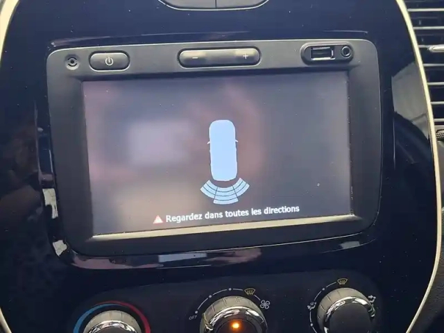 Renault Captur dci 90 e6c — photo 42