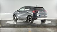 Toyota Yaris Cross 116h Design AWD-i MY22 — photo 8
