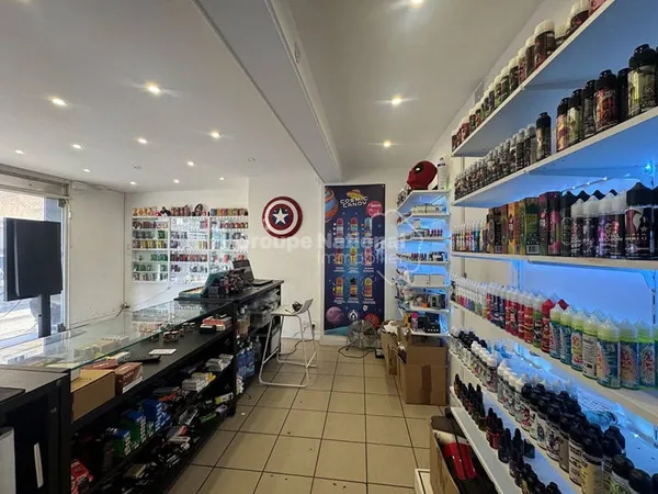 Boutique 30 m²