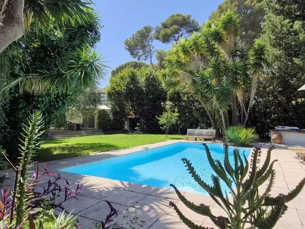 Maison 4 pièces 150 m²