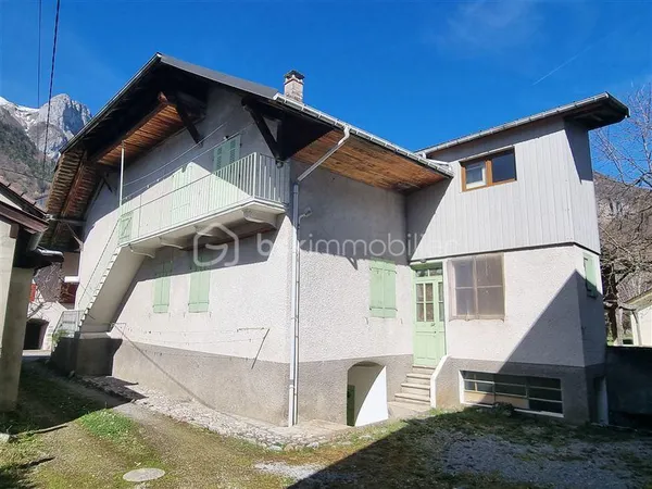 Maison 7 pièces 131 m²