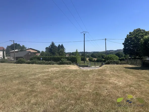 Terrain 1091 m²
