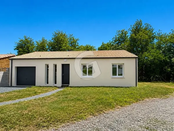MAISON 4 PIECES- 88,25M²- À VENDRE À CURZON