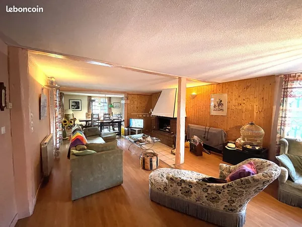 Appartement 5 pièces 126 m²