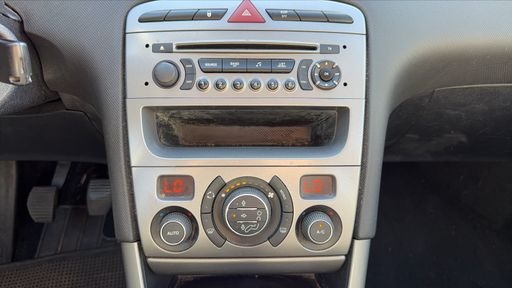 Peugeot 308 1.6 VTI 120 - Active – 2012 – 84794 km – Essence – Boîte Manuelle — photo 18