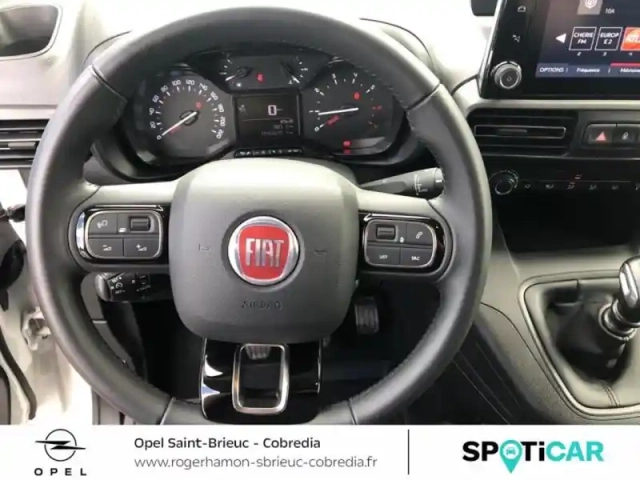 Fiat Doblo fg xl 950kg bluehdi 130ch s&amp;s pro lounge connect — photo 12