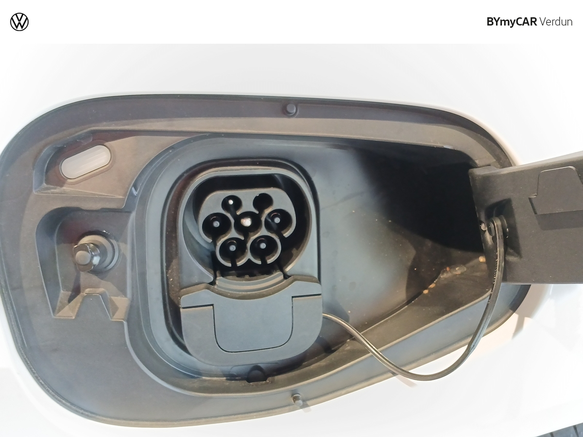 Volkswagen ID. Polo 211 ch 52 kWh — photo 22
