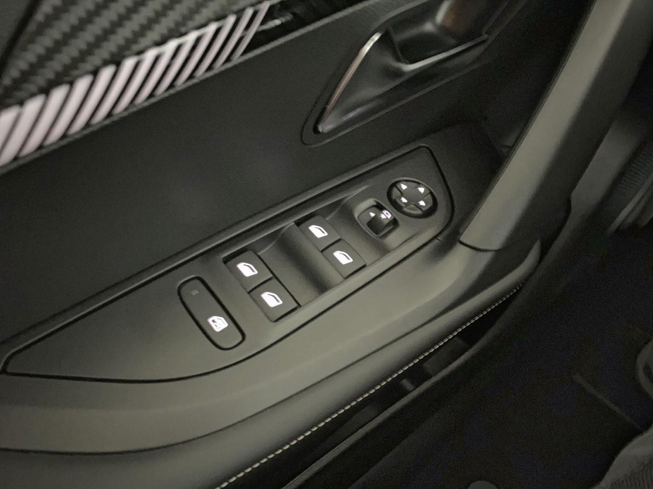 Peugeot 2008 hybrid 145 ch e-dcs6 allure — photo 20
