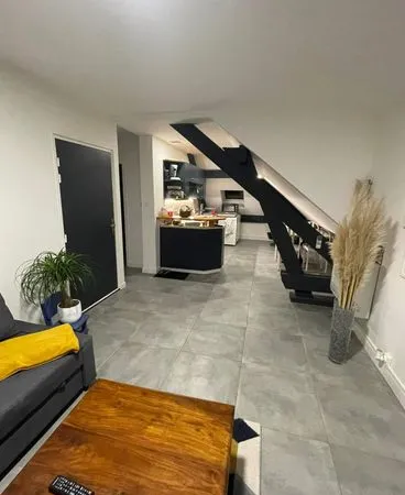Appartement Location Saint-Denis-lès-Bourg 2p 65m² 680€