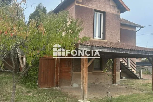 Maison 2 pièces 57 m²