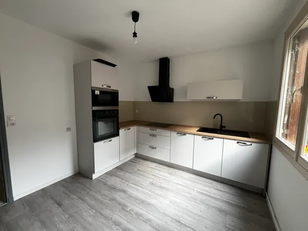 Maison 3 pièces 94 m²