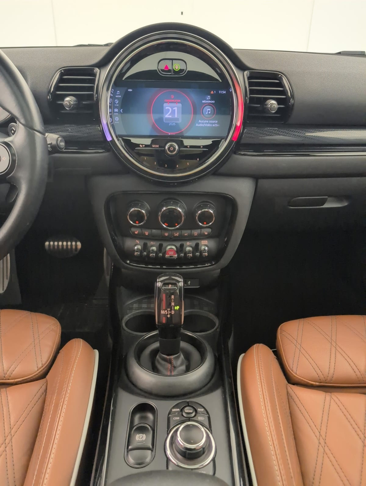 Mini Clubman — photo 13