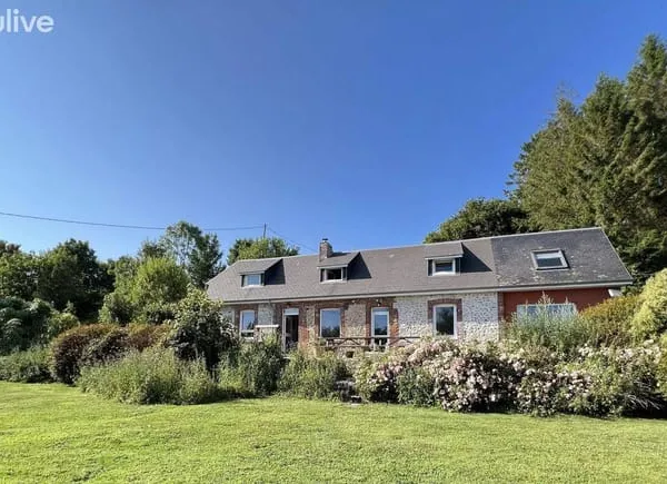 Maison 7 pièces 131 m²
