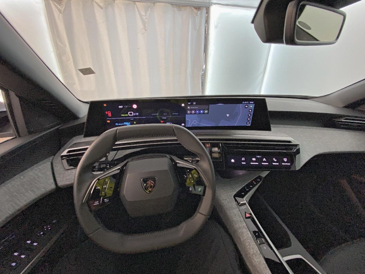 Peugeot 3008 electrique 210 ch 73 kwh allure — photo 12